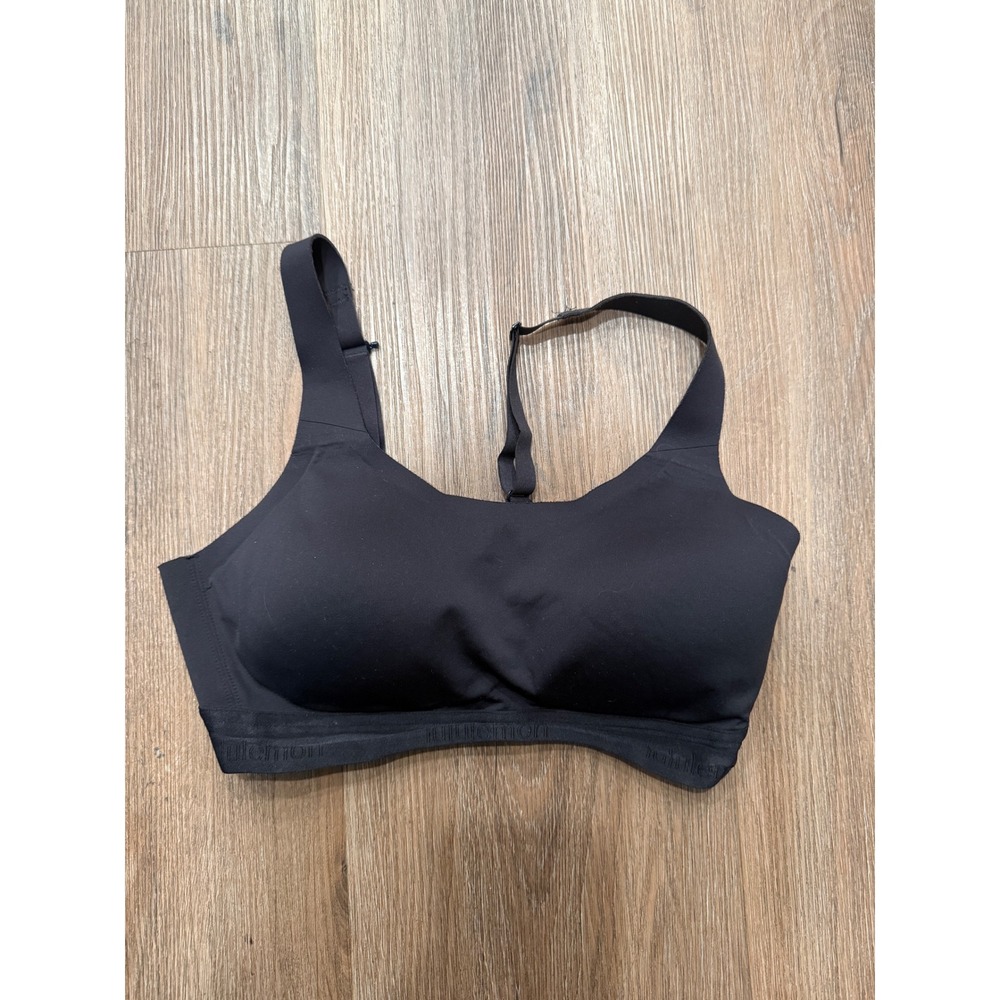 Lululemon Black Adjustable Strap Sports Bra Molded Cup Hook Eye Closure Womens